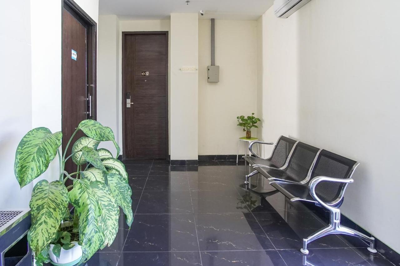 Hotel Royal Manado Esterno foto